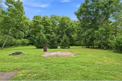 6105 Crestmont Drive, Penn Township, PA 16002 - Photo 23