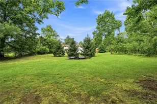 6105 Crestmont Dr, Penn Township, PA 16002 - Photo 25