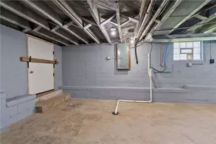 666 Ewing St, Washington, PA 15301 - Photo 25