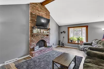 1509 Tamarack Dr, Pittsburgh, PA 15101 - Photo 15