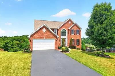 111 Walnut Dr, Robinson Twp, PA 15136 - Photo 1