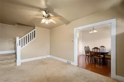 512 Center Ave, North Charleroi, PA 15022 - Photo 11