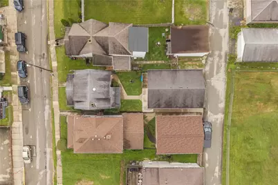 512 Center Ave, North Charleroi, PA 15022 - Photo 7