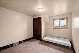 512 Center Ave, North Charleroi, PA 15022 - Photo 23
