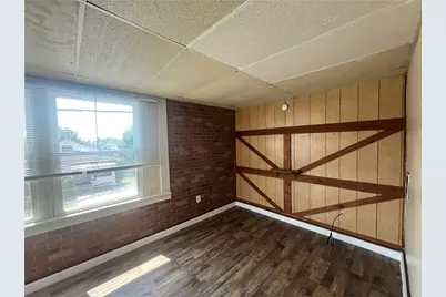 437 Desota St, East McKeesport, PA 15035 - Photo 3