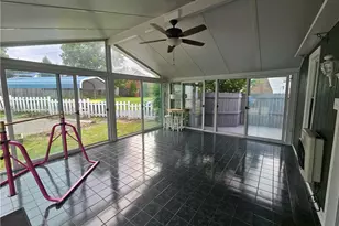 612 Morton Ave, Twp of But SE, PA 16001 - Photo 17