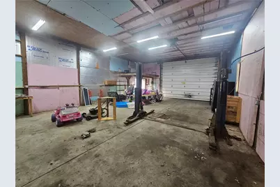 612 Morton Ave, Twp of But SE, PA 16001 - Photo 21