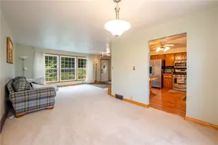 297 Gravel Hill Rd, Unity Township, PA 15650 - Photo 9