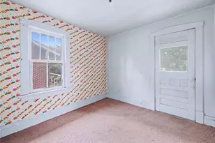 85 Flowers Ave, Sharon, PA 16146 - Photo 9