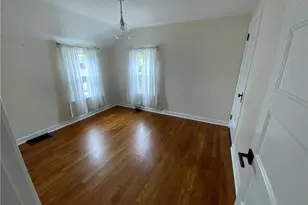 471 S Meadowcroft Ave, Pittsburgh, PA 15228 - Photo 7