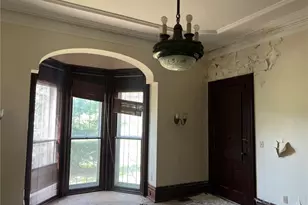 655 Brown Ave, Erie City, PA 16502 - Photo 3