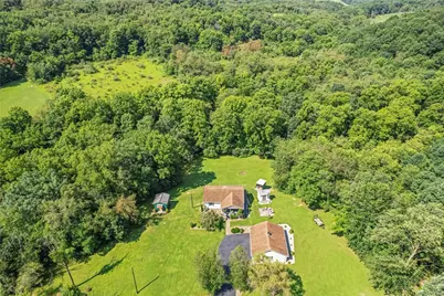 160 Cain Rd, Hanover Township, PA 15026 - Photo 3