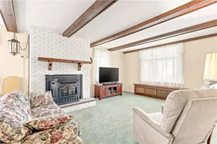 139 E Garrett St, Somerset Boro, PA 15501 - Photo 3