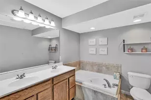 111 Lewisham Rd, Cranberry Township, PA 16066 - Photo 25