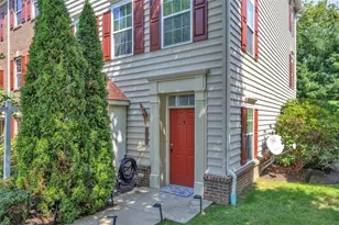 111 Lewisham Rd, Cranberry Township, PA 16066 - Photo 3