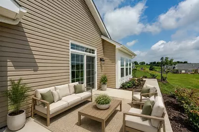 1083 Forest Oaks Drive, Center Township, PA 16001 - Photo 15