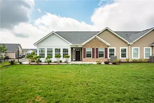 1083 Forest Oaks Dr, Center Township, PA 16001 - Photo 1