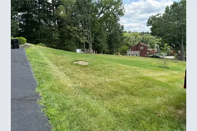 2725 Summit St, Bethel Park, PA 15102 - Photo 3