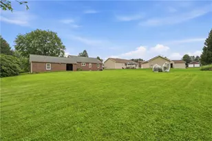 1414 Sunny Ave, Union Township, PA 16101 - Photo 3