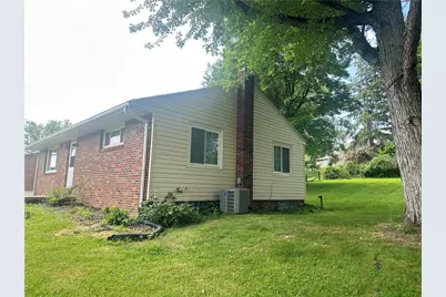 131 Campmeeting Rd, Findlay Township, PA 15026 - Photo 3