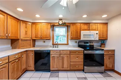 213 Margaret Ave, Hempfield Township, PA 15644 - Photo 23