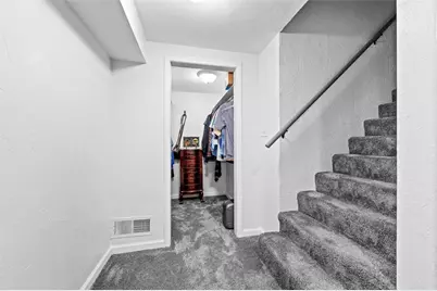 2015 Gay Ave, Hempfield Township, PA 15601 - Photo 21