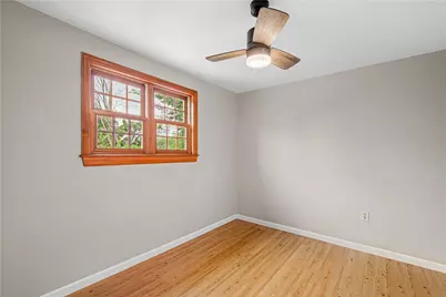 524 Chessbriar Dr, Bethel Park, PA 15102 - Photo 7