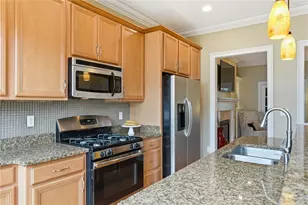 208 Linehan Pl, Cranberry Township, PA 16066 - Photo 23