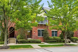 208 Linehan Pl, Cranberry Township, PA 16066 - Photo 3