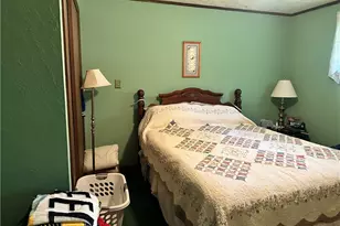 806 Parker Ave, Scottdale, PA 15683 - Photo 13