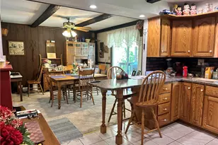 806 Parker Ave, Scottdale, PA 15683 - Photo 9
