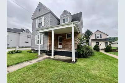 920 Dewey Ave, New Castle, PA 16101 - Photo 1