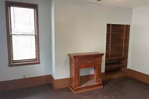306 Clear St, Greensboro, PA 15338 - Photo 9