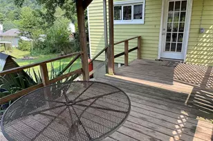 306 Clear St, Greensboro, PA 15338 - Photo 25
