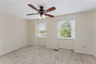 49 Shadow Dr, Pittsburgh, PA 15227 - Photo 19
