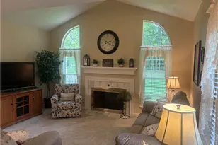 31 Stone Ridge Blvd, Hermitage, PA 16148 - Photo 5
