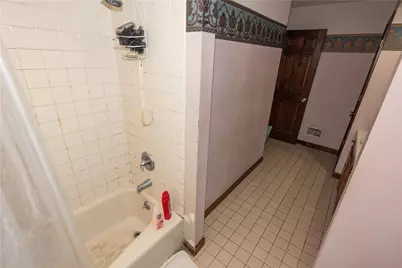 302 High Oaks Ct, Pittsburgh, PA 15090 - Photo 11