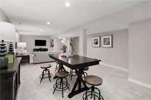 208 Winthrop Dr, Peters Township, PA 15367 - Photo 23