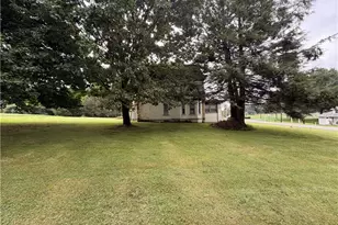 1820 State Route 56, Kiskiminetas Township, PA 15686 - Photo 5
