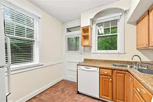 6354 Alderson St, Pittsburgh, PA 15217 - Photo 13