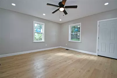 28 Farley St, South Strabane, PA 15301 - Photo 7