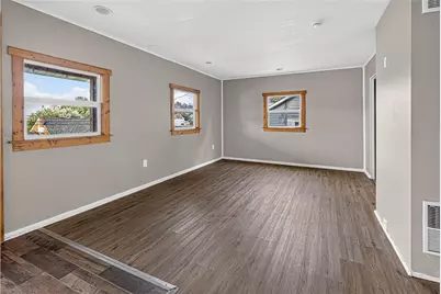 1118 Woodland Ave, Port Vue, PA 15133 - Photo 11