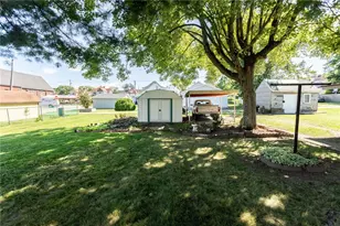 417 Vine St, South Connellsville, PA 15425 - Photo 9