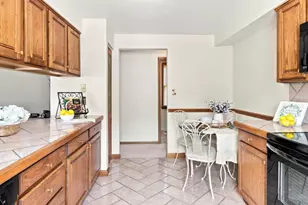 20 Hennig Dr, Pittsburgh, PA 15236 - Photo 11
