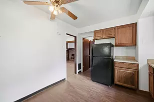 300 Marie St, Glassport, PA 15045 - Photo 13