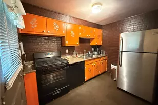 124 Alcan Dr, Pittsburgh, PA 15239 - Photo 9