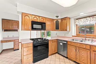 200 1st St, Freedom, PA 15042 - Photo 11