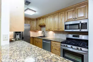 1407 Kenzie Dr, Robinson Twp, PA 15205 - Photo 11