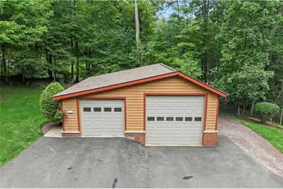 151 Kyle Rd, Middlesex Township, PA 16059 - Photo 5
