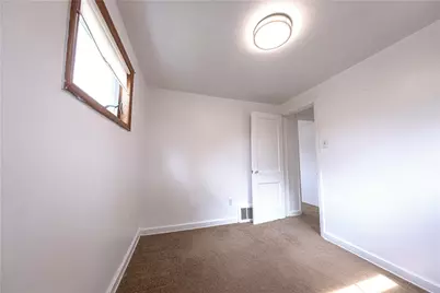 402 Oakhurst Avenue, North Versailles, PA 15137 - Photo 11